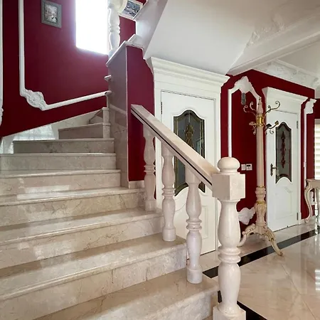 Kingdom With Sauna And Hamam Villa