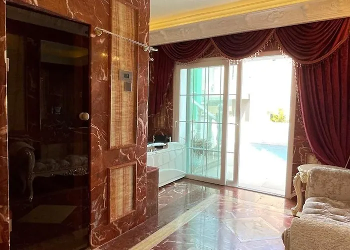 Kingdom With Sauna And Hamam Willa