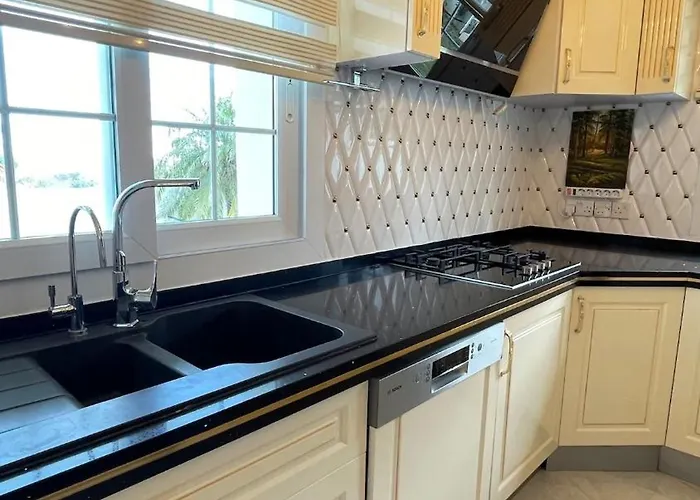 Kingdom With Sauna And Hamam 别墅 *